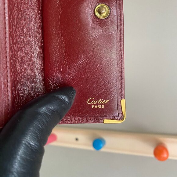 Vintage Cartier Tri-fold Mastline Bordeaux Wallet w/ Kiss Lock Coin - Picture 7 of 11